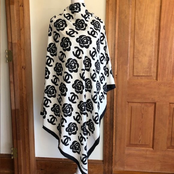 CHANEL CC Camellia Print Black White Silk Scarf Large Square - Picture 6 of 17
